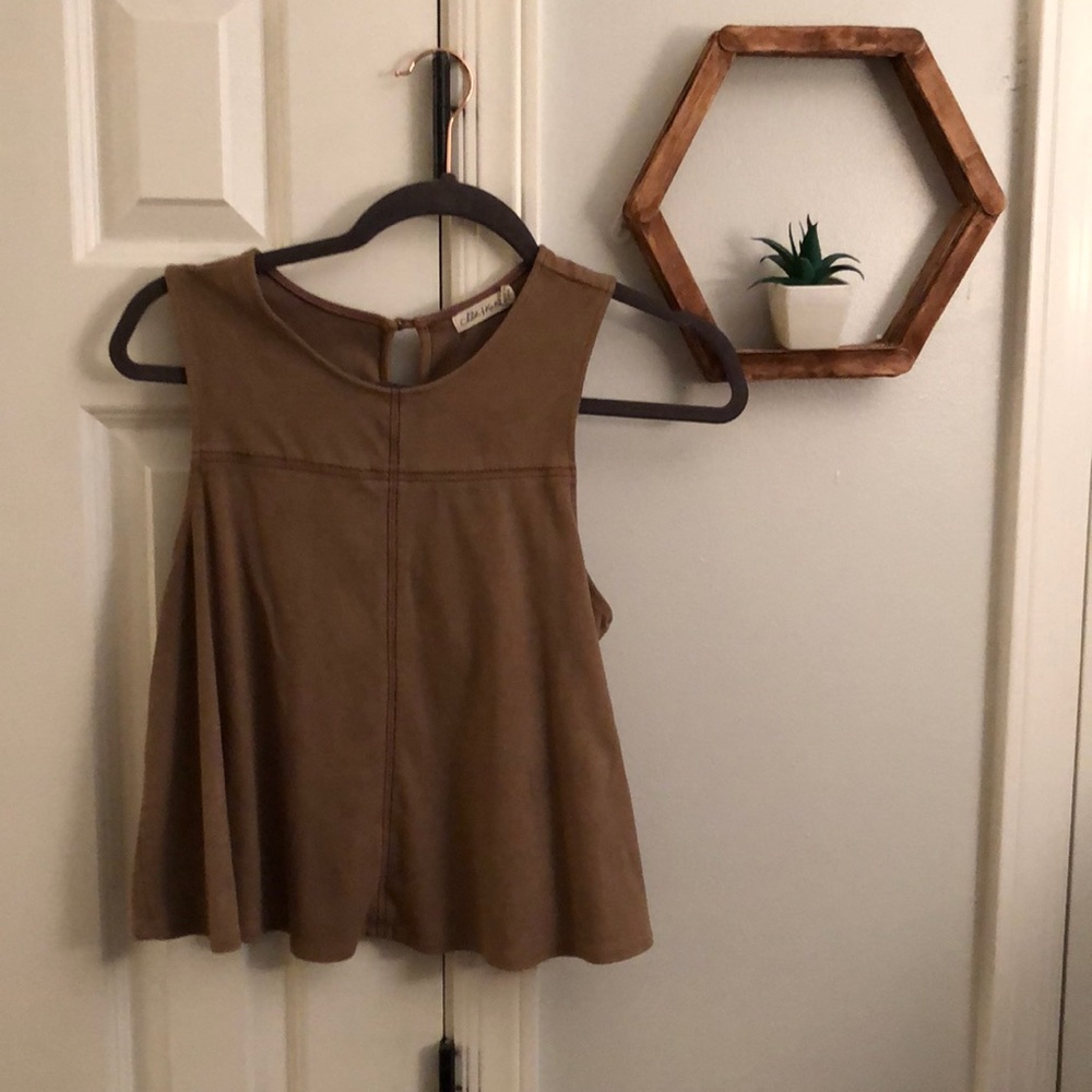 tan crop top